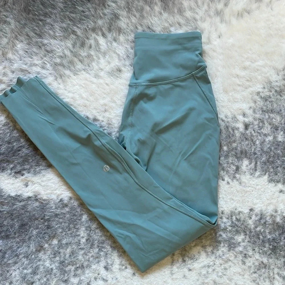 Lululemon Base Pace High Rise 28” Legging - Picture 2 of 8